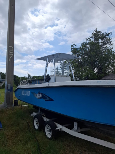 YELLOW TIP 27FT BOAT 