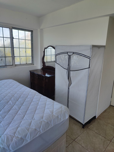 Furnished 1 Bedroom Studio