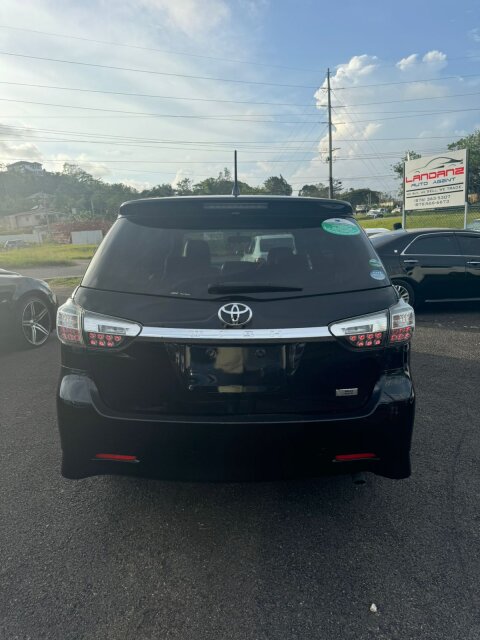 2015 TOYOTA WISH S ??