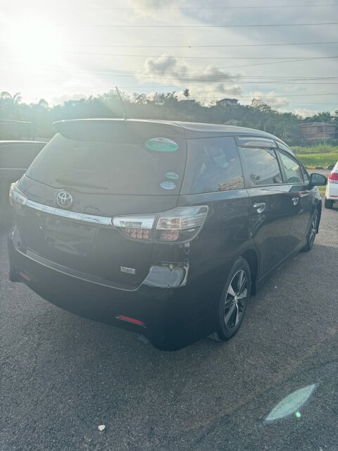 2015 TOYOTA WISH S ??