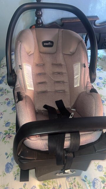 Used Evenflo Infant Seat