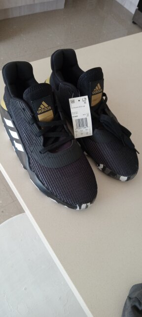 Adidas Men's Size 12