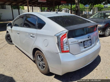 2014 TOYOTA PRIUS L, Sedan, 