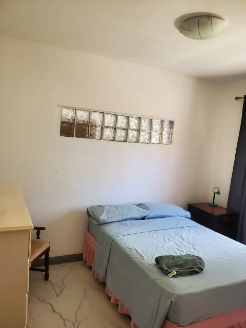 3 Bedroom, 3 Bathroom Furnished Apartment