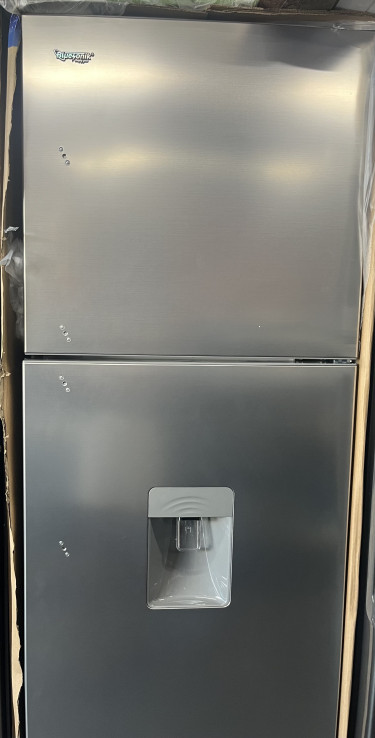 BlueSonik Refrigerator (Silver)