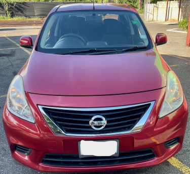 2014 NISSAN VERSA