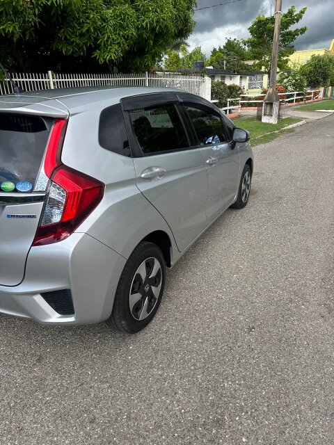 2017 Honda Fit Hybrid