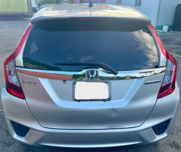 2016 HONDA FIT HYBRID