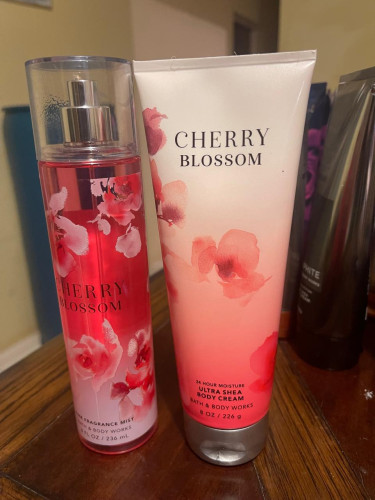 Bath And Body Works For Sale 