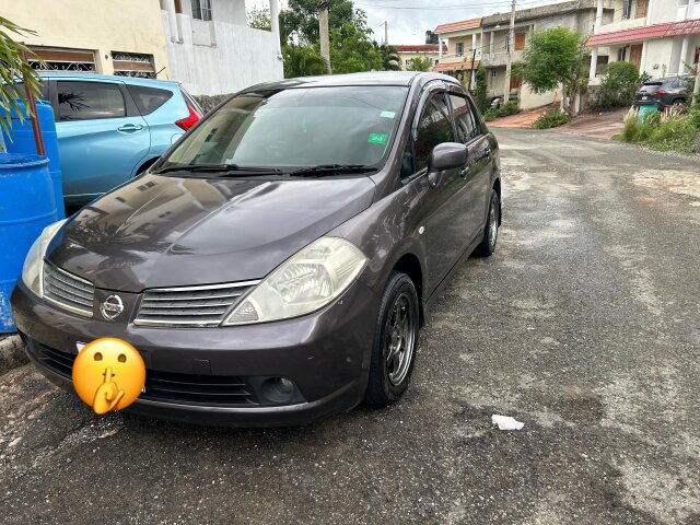 Nissan Tiida 2008