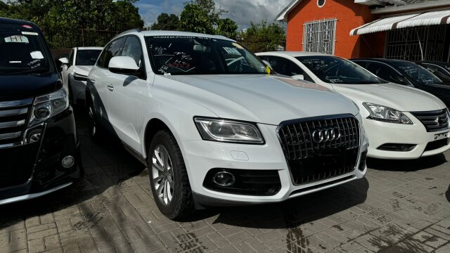 2015 AUDI Q5