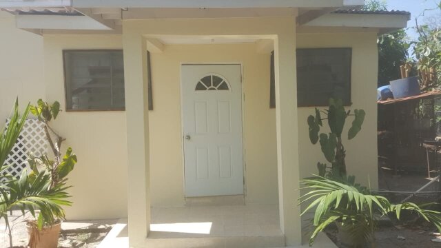 Self Contained 1 Bedroom Unit For Rent