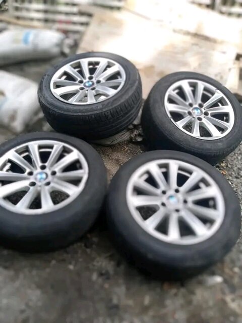 17 Inch Bmw Rims With Size 235 55 Run Flat Tyres