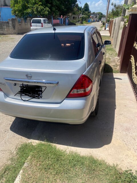 2008 Nissan Tiida