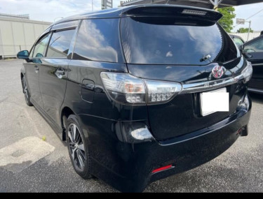 2014 Toyota Wish