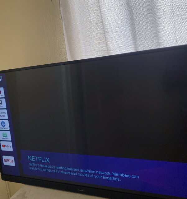 43 Inch Black Point Smart TV