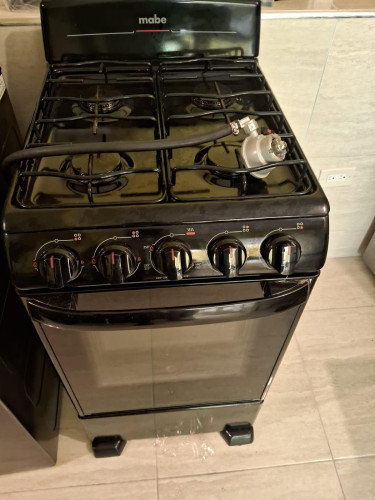 Mabe 4 Stove Cooker + Oven With Cylinder, Hose And