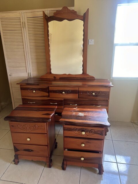 Dresser With Nightables For Sale