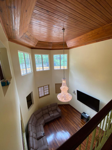 6 Bedroom House For Sale Kingston & St. Andrew,