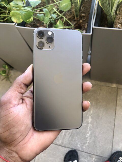 IPhone 11pro Max 64gb