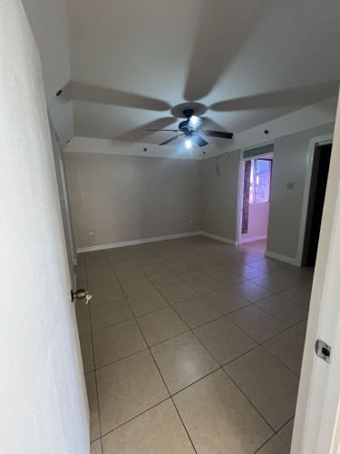 2 Bedroom 2 Bath In New Kingston