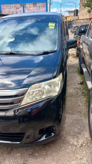 2012 NISSAN SERENA