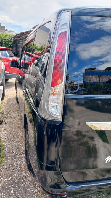 2012 NISSAN SERENA