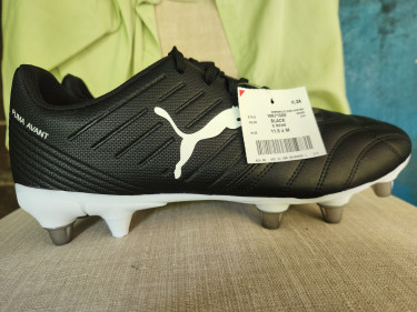 PUMA Football Boots