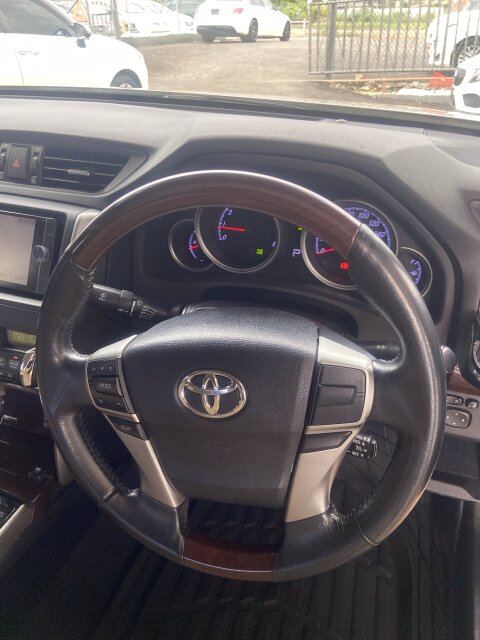 2013 TOYOTA MARK X PREMIUM