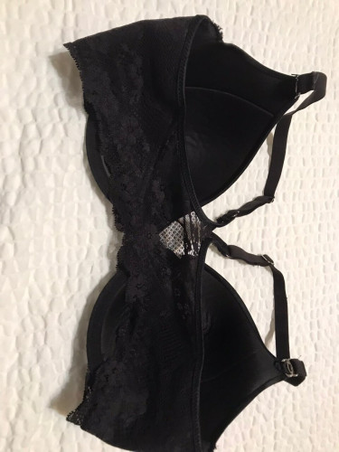 Teenage Girl Bra  Size 32 D Maidenform Brand 