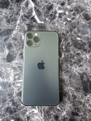 I Phone 11 Pro Unlocked 64 GB