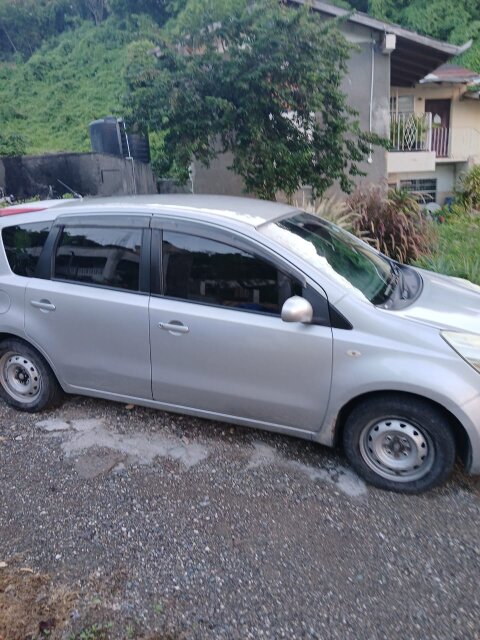 Nissan Note 2012