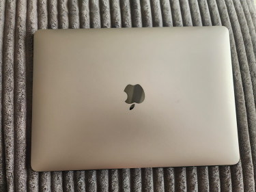 2018 MacBook Air 13