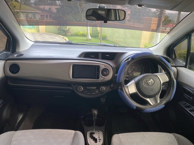 2013 Toyota Vitz 4 Cylinder