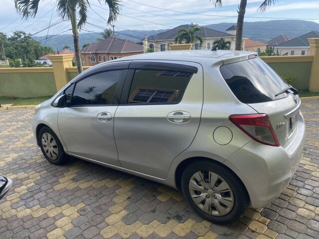 2013 Toyota Vitz 4 Cylinder