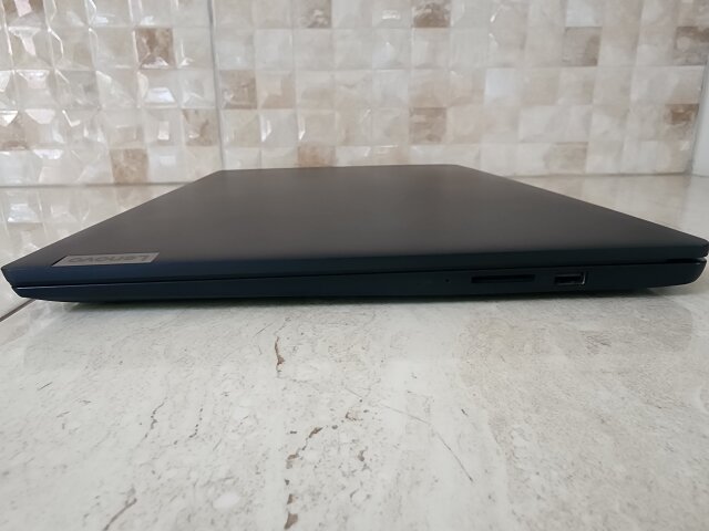 Lenovo IdeaPad 3 17ALC6