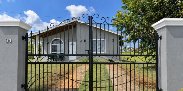 2 Bedroom House For Rent