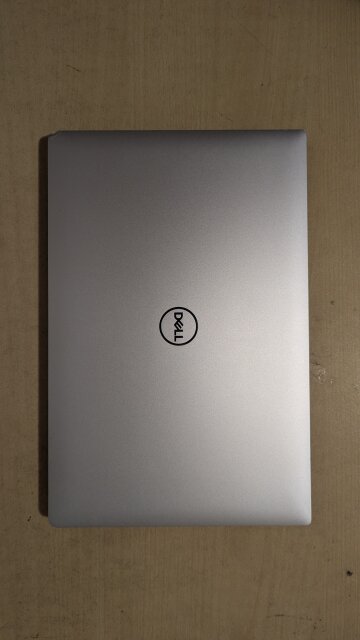 Dell XPS 15 9570