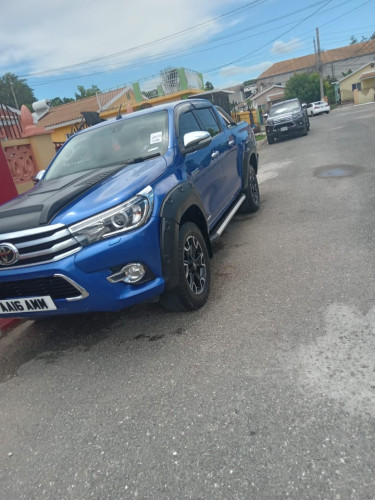 2017 Toyota Hilux Pickup