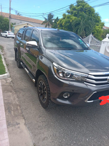 2017 Toyota Hilux Pickup