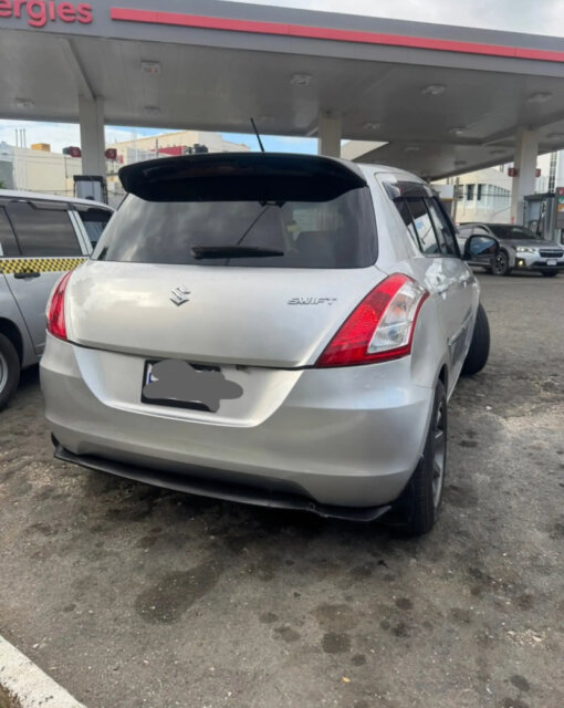 2016 SUZUKI SWIFT