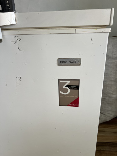 Double Door Commercial Fridgidaire Deep Freezer 