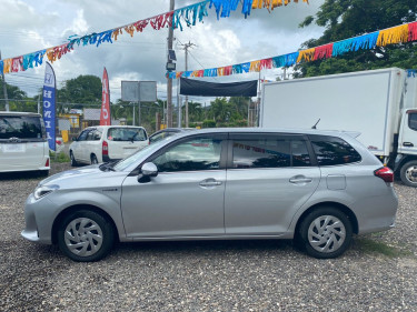 2018 Toyota Fielder Hybrid G Package