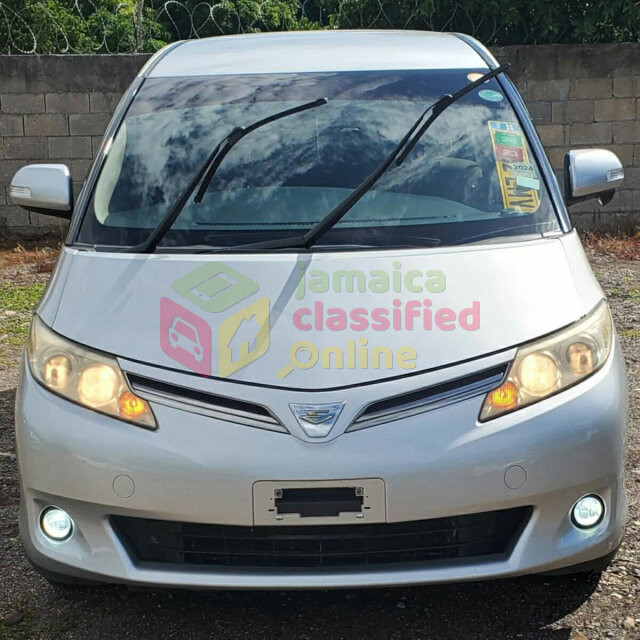 2012 Toyota Estima