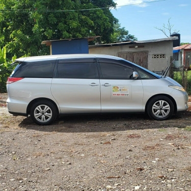 2013 Toyota Estima 