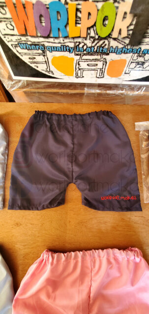 Boys N Girls Shorts.. Ages 4 To 8 Years Old..