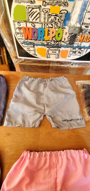 Boys N Girls Shorts.. Ages 4 To 8 Years Old..