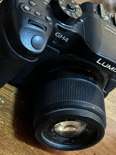 LUMIX GH4