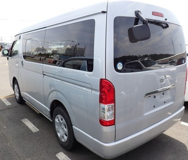 2018 TOYOTA HIACE (NEWLY IMPORTED)