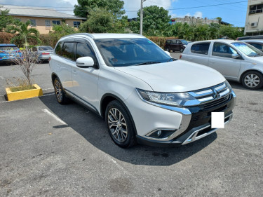 2019 Mitsubishi Outlander